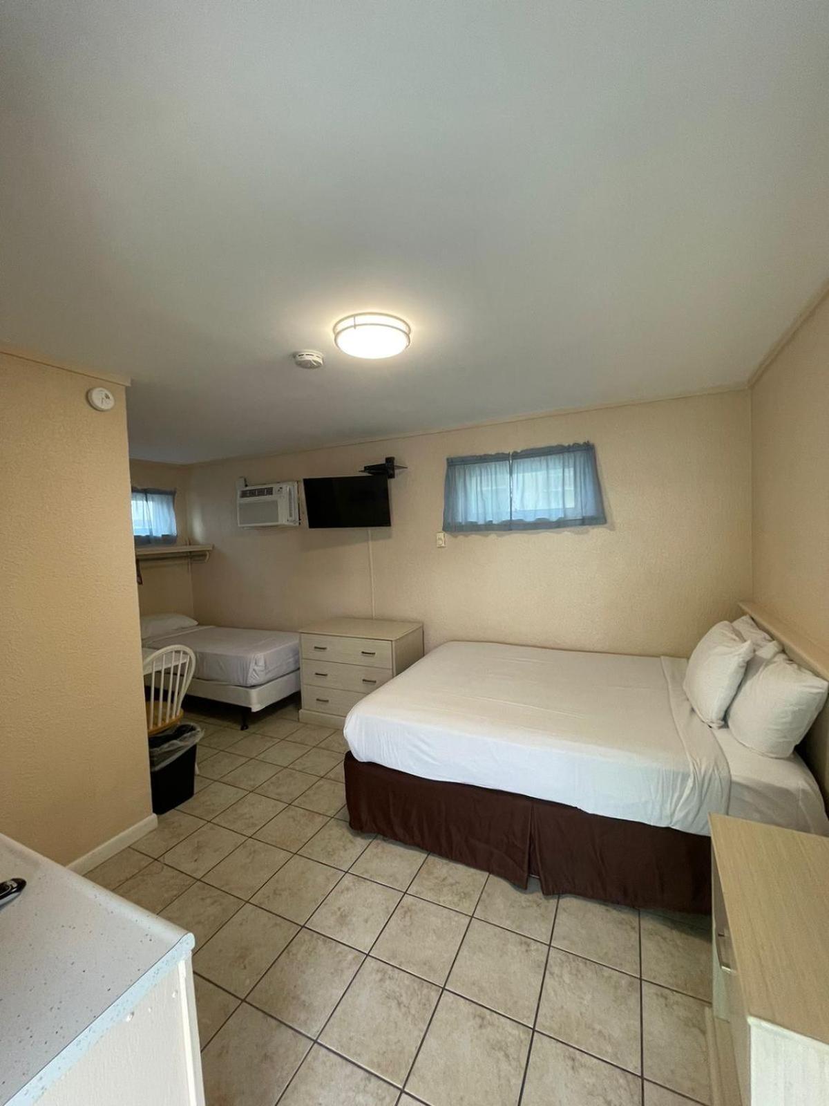 Rus Mar Motel Wildwood Beach & Boardwalk ภายนอก รูปภาพ